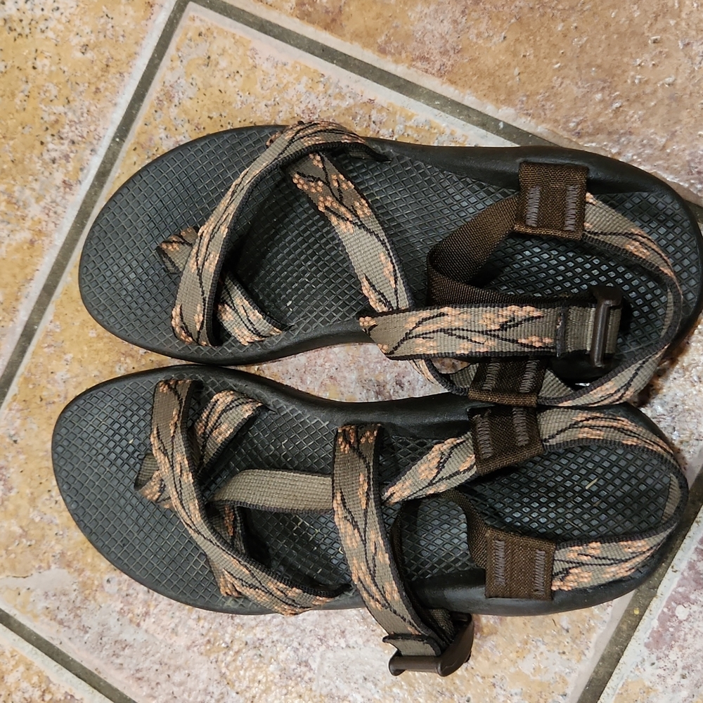 Chaco single strap women's size 9